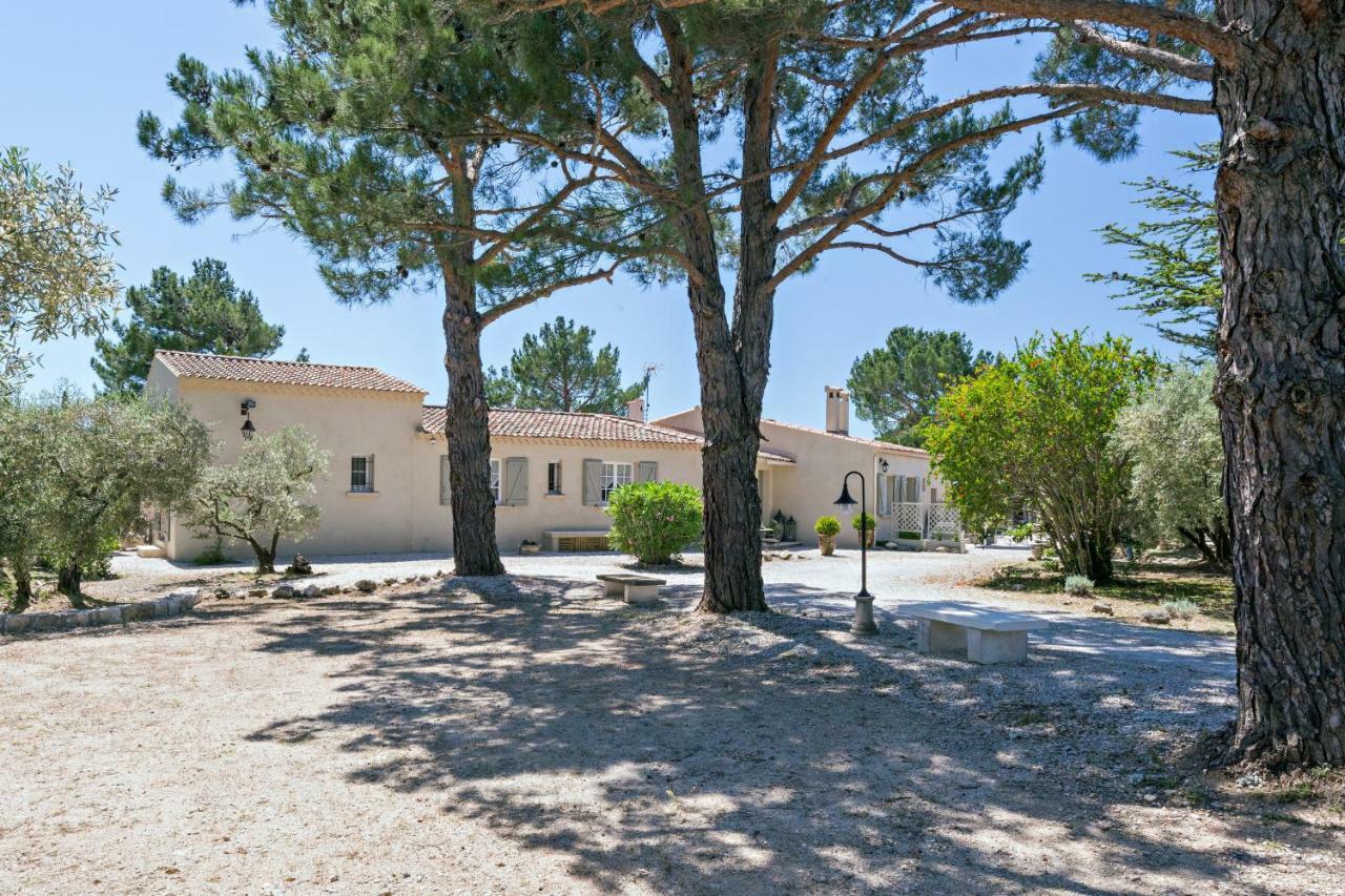 La Meridienne Mouries Exteriér fotografie