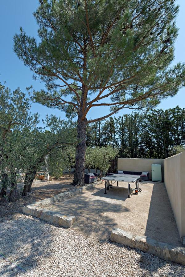 La Meridienne Mouries Exteriér fotografie